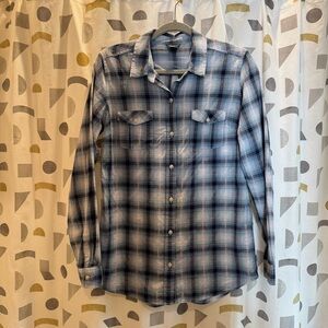 Eddie Bauer Women’s Tall Plaid Button-Up Shirt - Blue/pink